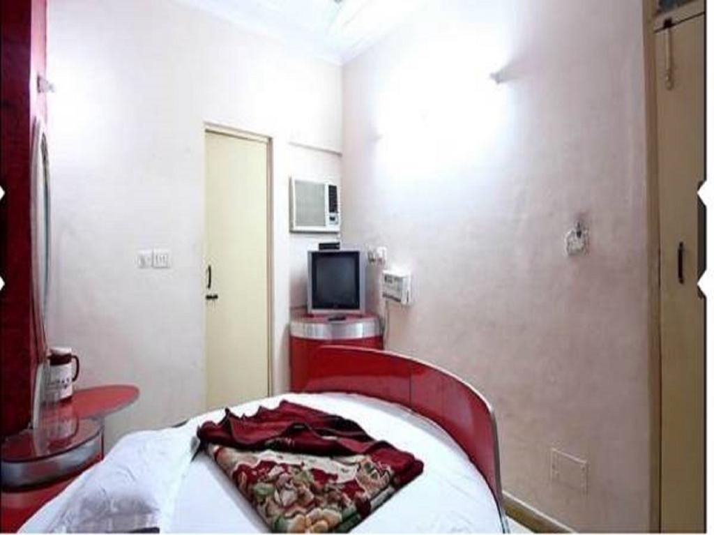 Hotel Hans International New Delhi Rum bild